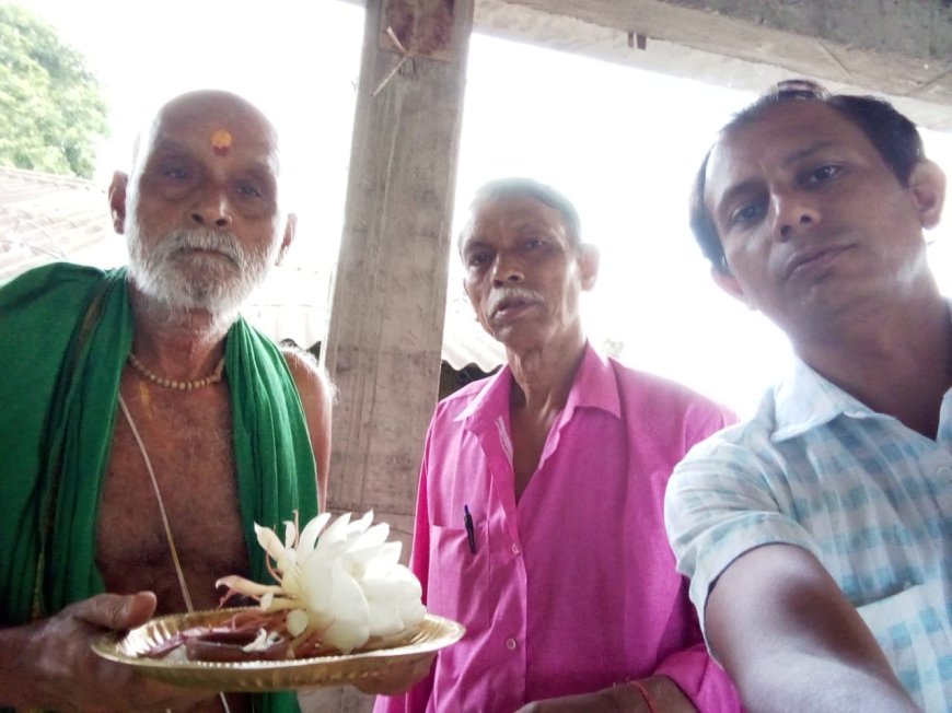 ନର୍ଲା ରୋଡ ରେ ଫୁଟିଲା ଆଉ ଏକ ବ୍ରହ୍ମ କମଲ , ଭକ୍ତି ମୟ ପରିବେଶ ରେ ମହାଦେବ ଙ୍କୁ ଅର୍ପଣ,