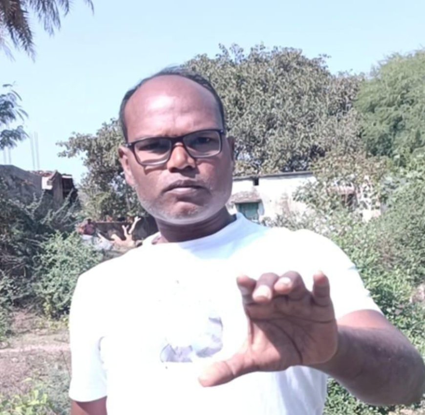 ଭାଲୁ ଘଉଡାଇବା ନେଇ ଫରେଷ୍ଟର ଓ ସାମ୍ବାଦିକ ହାତାହାତି, ଥାନାରେ ମାମଲା ।